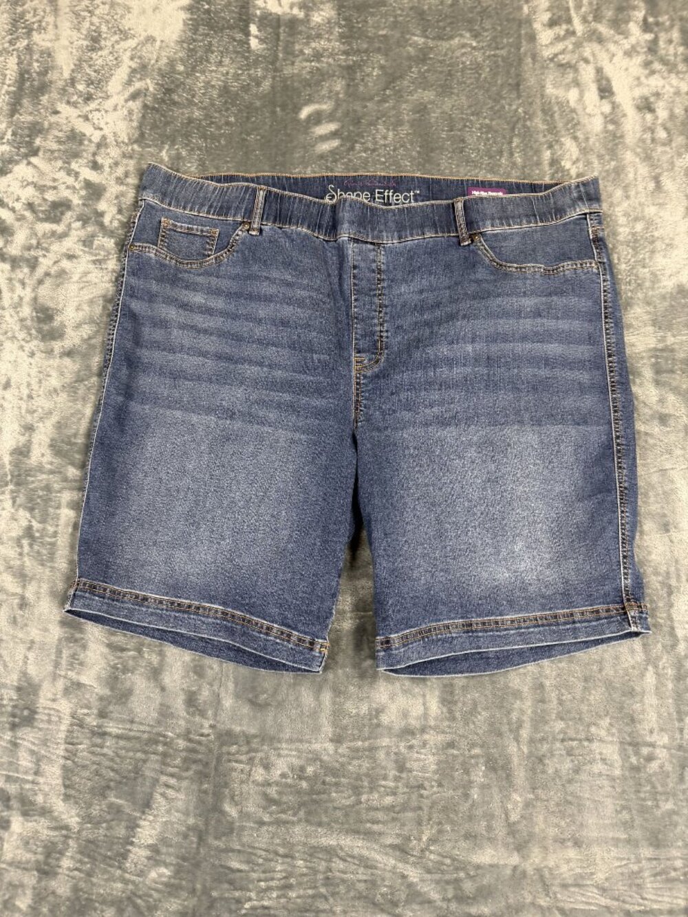 Gloria Vanderbilt Womens High-Rise Bermuda Denim Shorts Shape Effect Size 24W